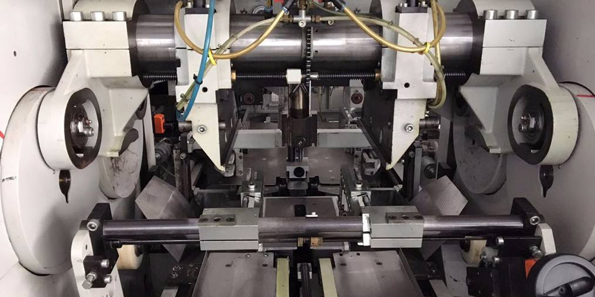 草莓视频在线為台燿（shuò）科技定期生產定（dìng）製機械刀具